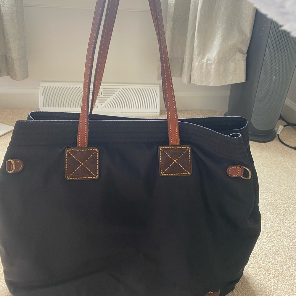 Dooney&Bourke handbag
